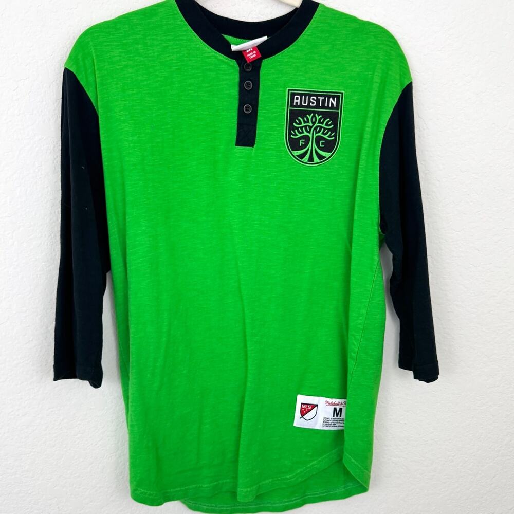 Mitchell & Ness Mens Austin FC Henley Shirt Size M MLS Soccer 100% Cotton Green
